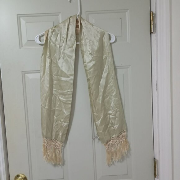 Casual Corner 100% Silk Fringed Scarf Women - Picture 2 of 5